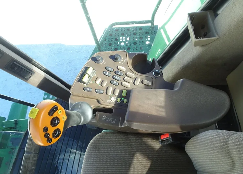2006 John Deere 9560 STS — photo de l’annonce 8
