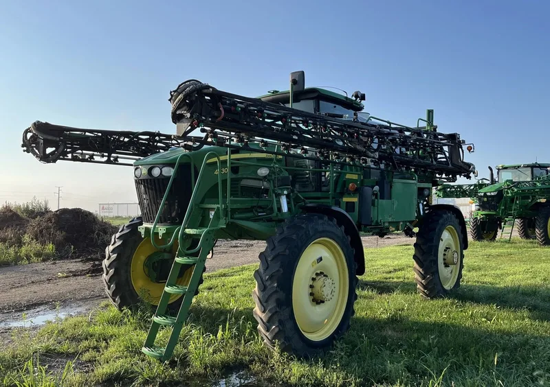 2012 John Deere 4830 — listing photo 8