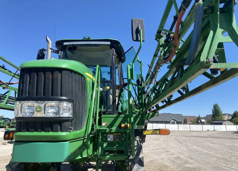 2011 John Deere 4630 (1) — listing photo 5