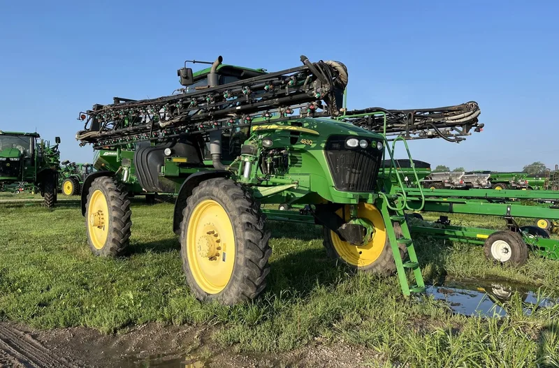 2012 John Deere 4830 — listing photo 1