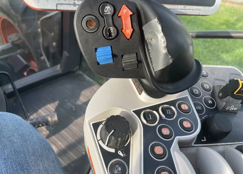 2017 Kubota M7-171 PREMIUM — photo de l’annonce 9