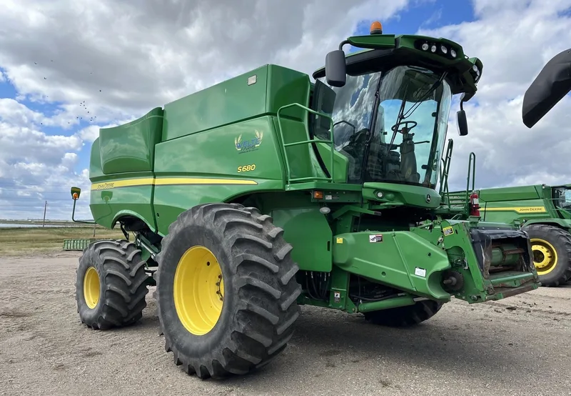2012 John Deere S680 (1) — listing photo 6