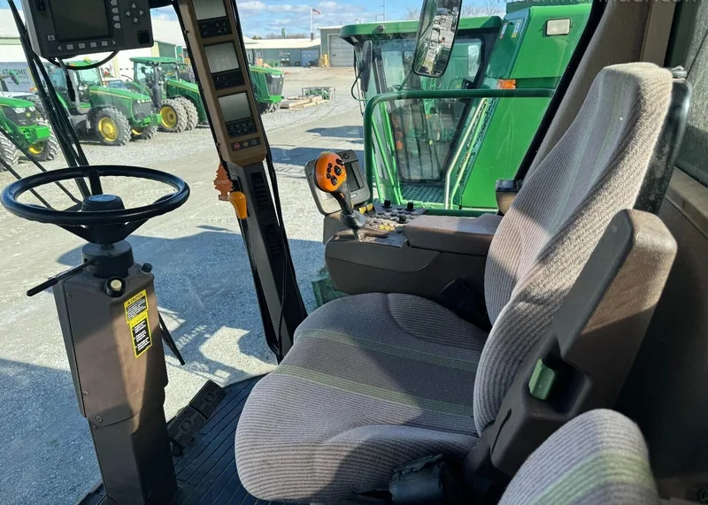 2010 John Deere 9670 STS (2) — listing photo 3