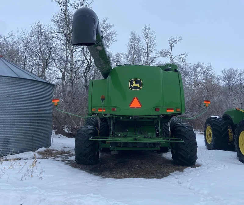 2011 John Deere 9870 STS (8) — listing photo 2