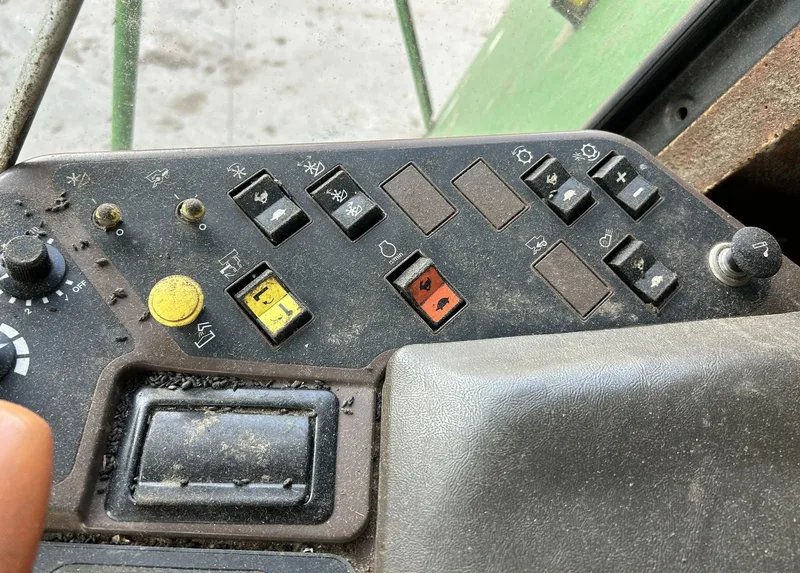 1996 John Deere 9500 — photo de l’annonce 8