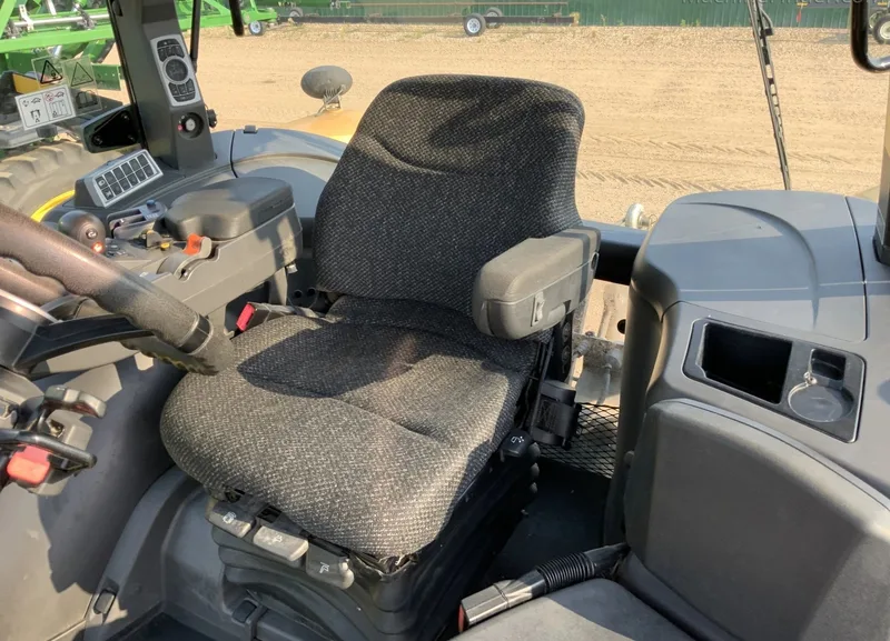 2012 Challenger MT655D — listing photo 3
