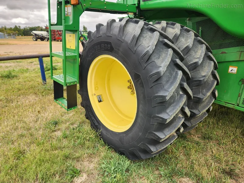 2010 John Deere 9870 STS (5) — listing photo 6