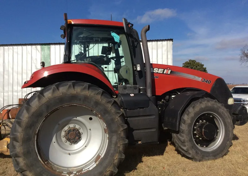 2011 Case IH Magnum 340 — listing photo 9