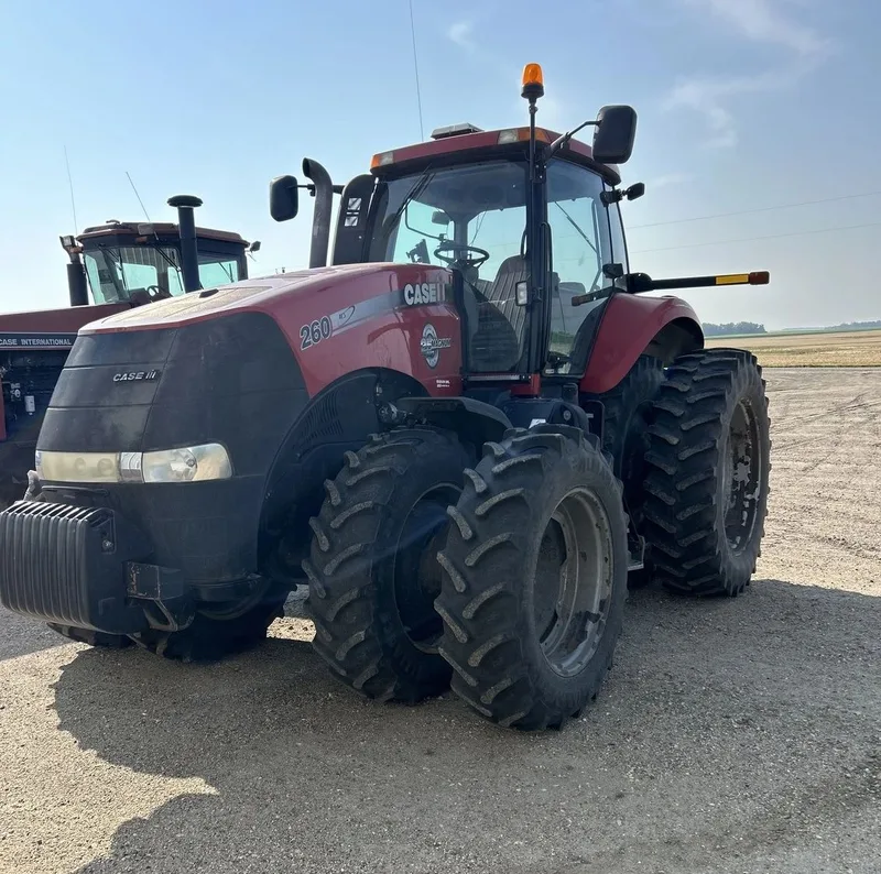 2014 Case IH Magnum 260 — listing photo 2