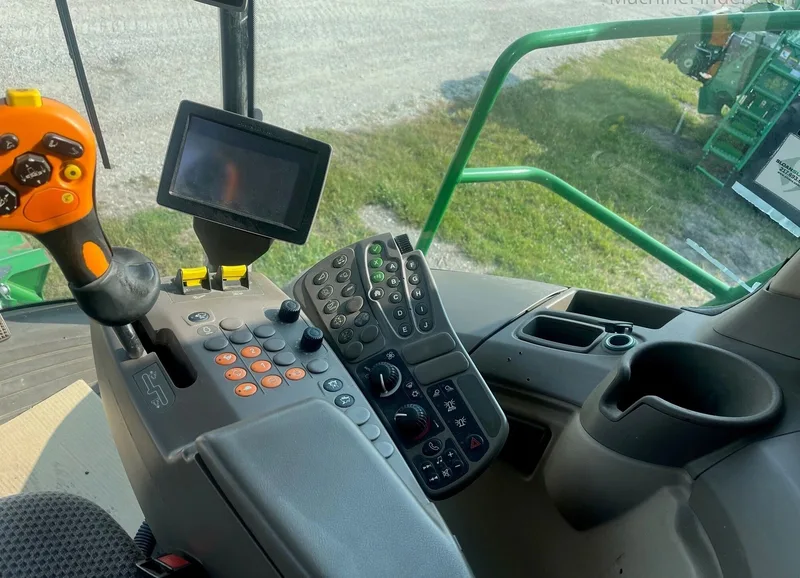 2013 John Deere S680 (2) — listing photo 9