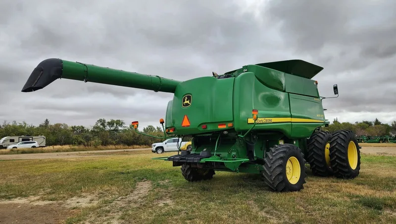 2010 John Deere 9870 STS (5) — listing photo 3