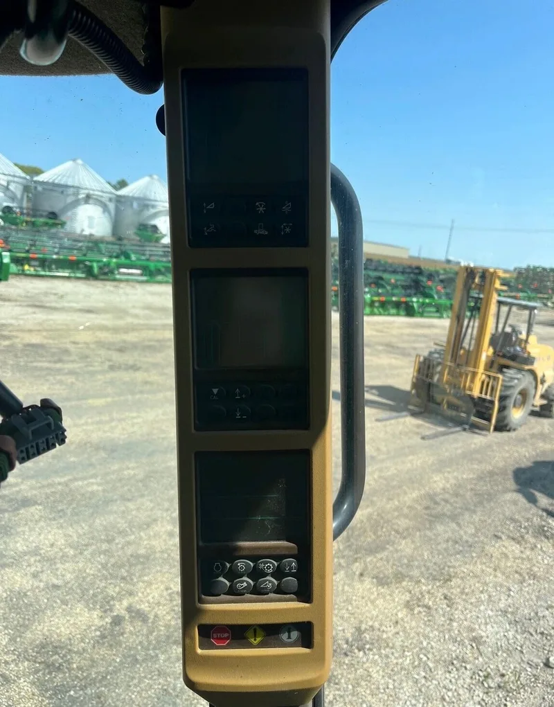 2011 John Deere 9870 STS (1) — photo de l’annonce 9