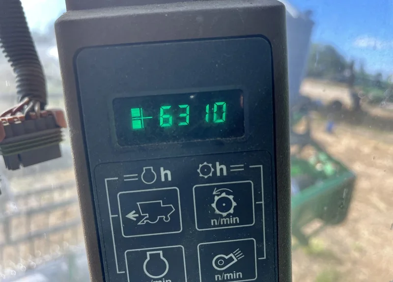 1993 John Deere 9600 — listing photo 2