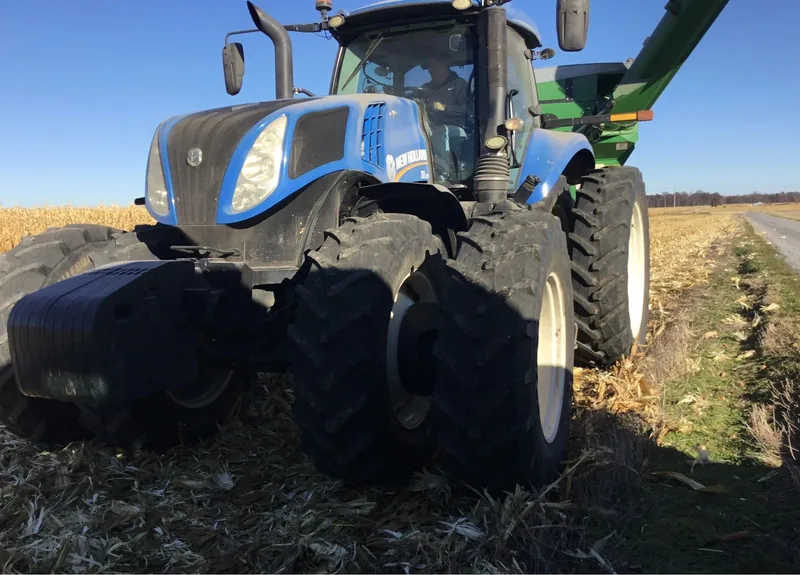 2016 New Holland T8.320 — photo de l’annonce 1