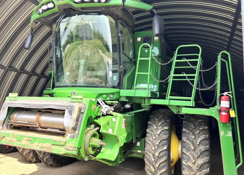 2013 John Deere S670 (5) — listing photo 2
