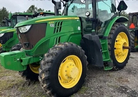 2017 John Deere 6215R — photo de l’annonce 4