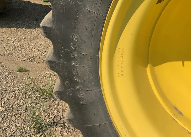 2013 John Deere S690 (2) — listing photo 8