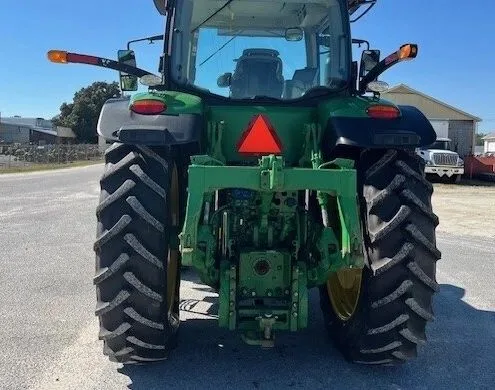 2017 John Deere 7210R (1) — listing photo 10