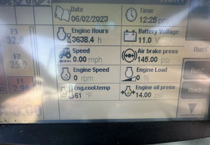 2014 New Holland T7-270 — listing photo 7