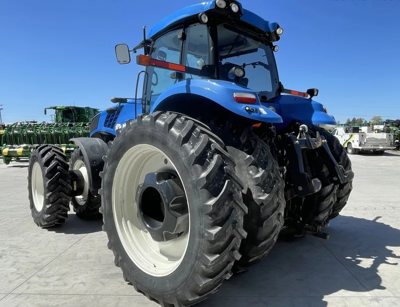 2014 New Holland T8.330 — photo de l’annonce 6