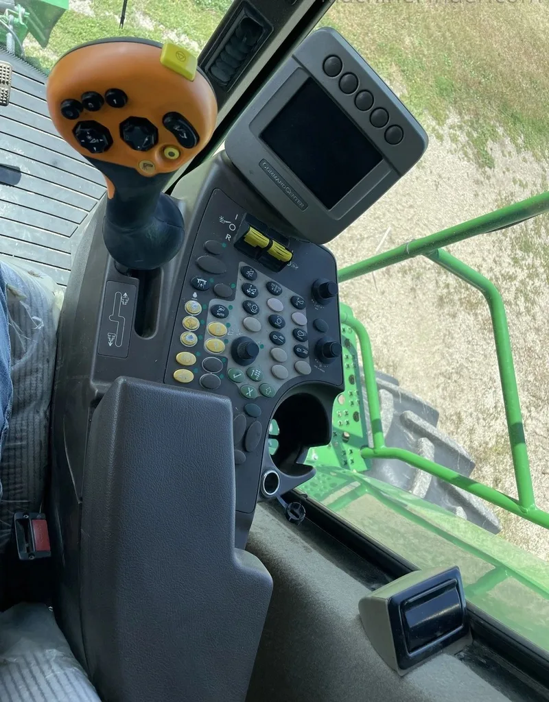 2011 John Deere 9870 STS (4) — listing photo 2