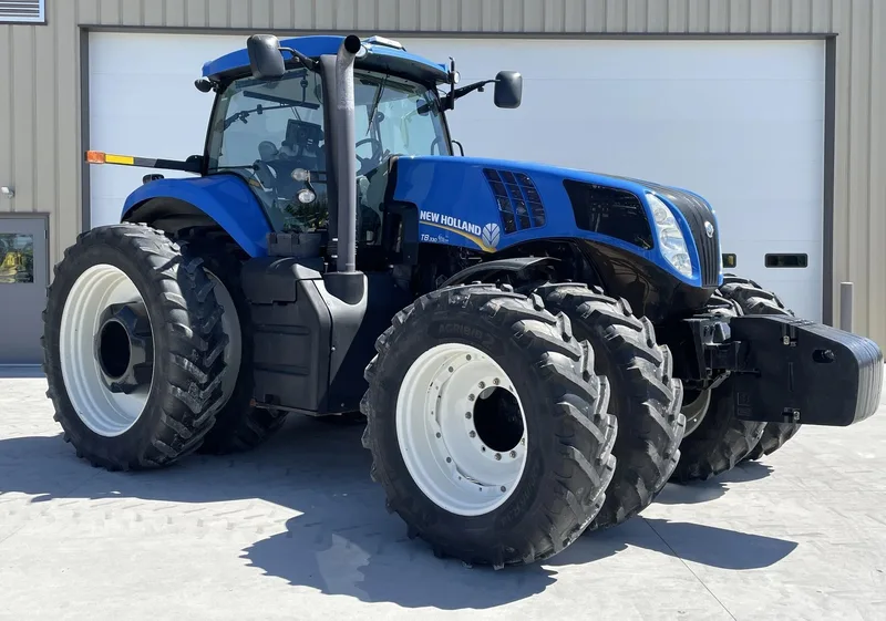 2014 New Holland T8.330 — photo de l’annonce 1