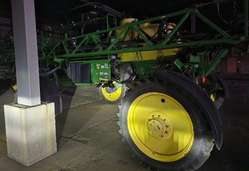 2014 John Deere 4630 (2) — listing photo 5