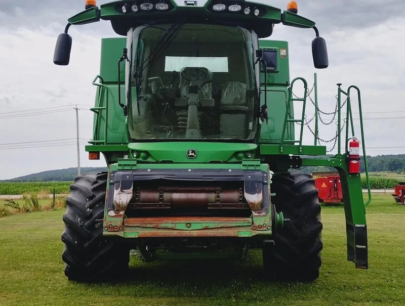 2015 John Deere S650 — listing photo 3