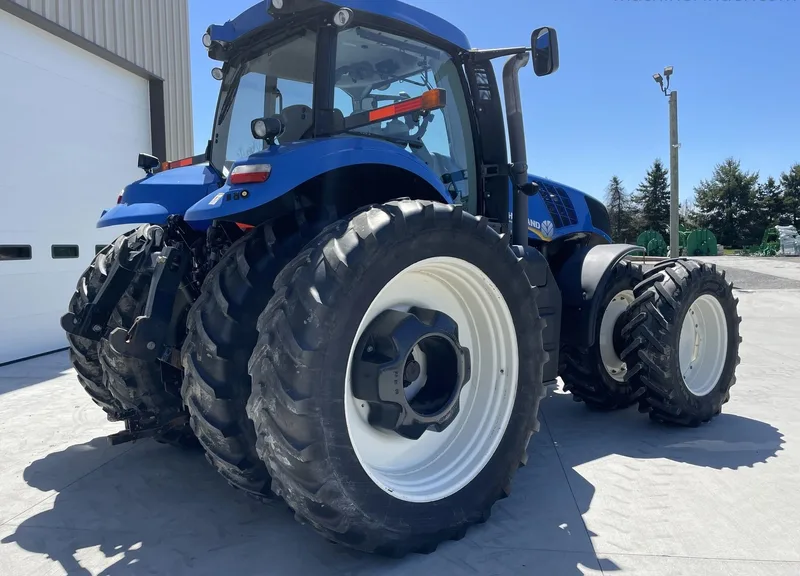 2014 New Holland T8.330 — photo de l’annonce 7