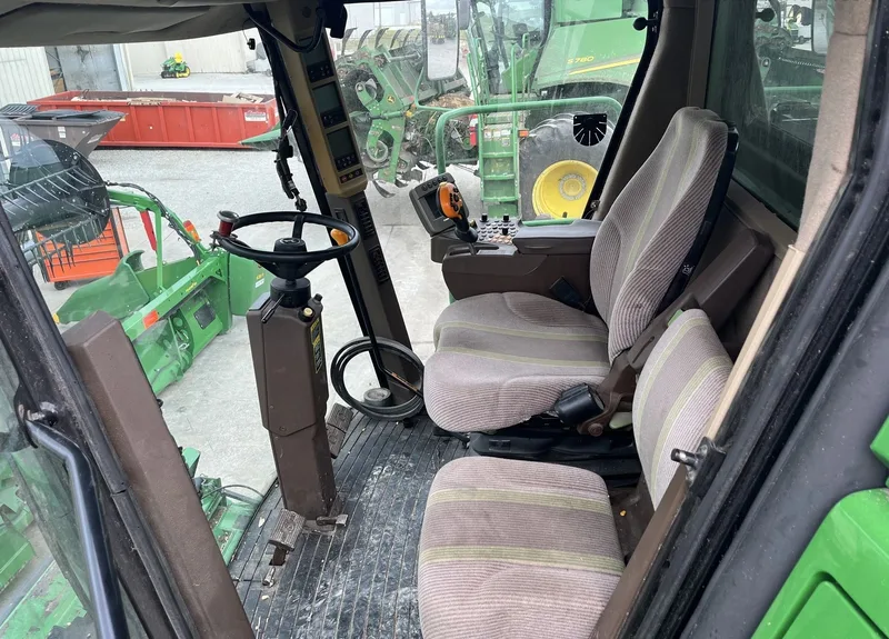 2011 John Deere 9770 STS (2) — listing photo 6