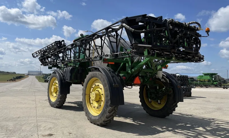2012 John Deere 4940 — photo de l’annonce 8