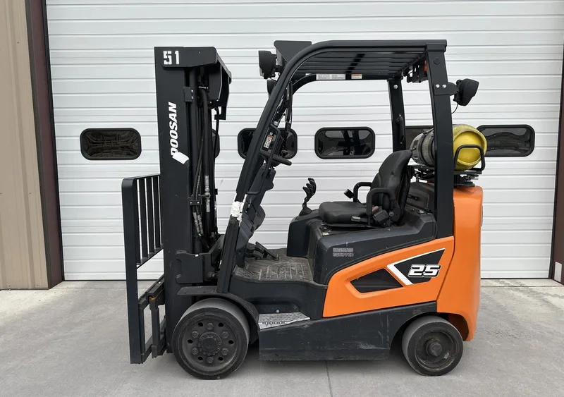 2019 Doosan GC25-9 — photo de l’annonce 1