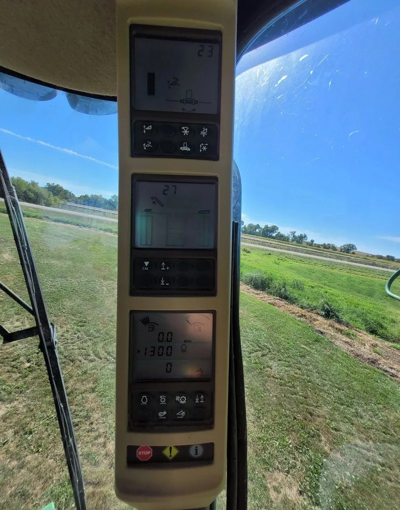 2010 John Deere 9570 STS (1) — photo de l’annonce 7