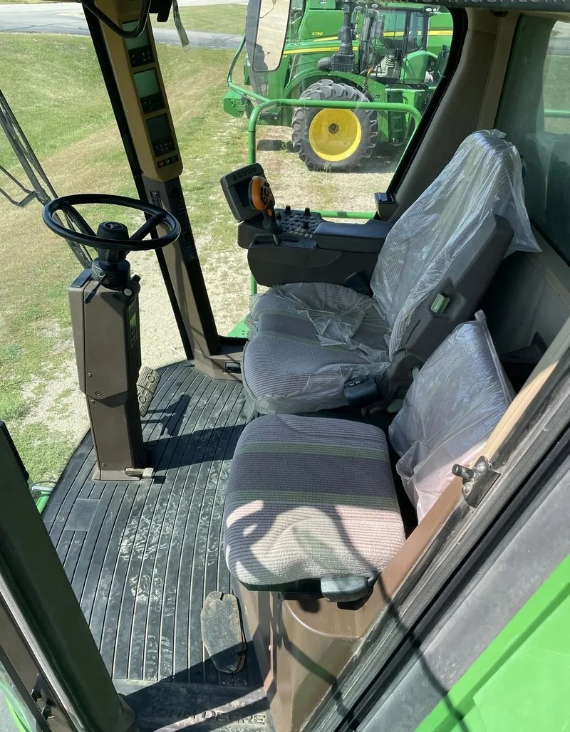 2011 John Deere 9870 STS (4) — listing photo 3