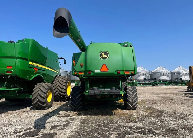 2011 John Deere 9870 STS (1) — photo de l’annonce 4