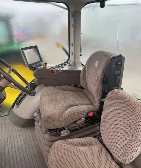 2016 John Deere 7270R — listing photo 3