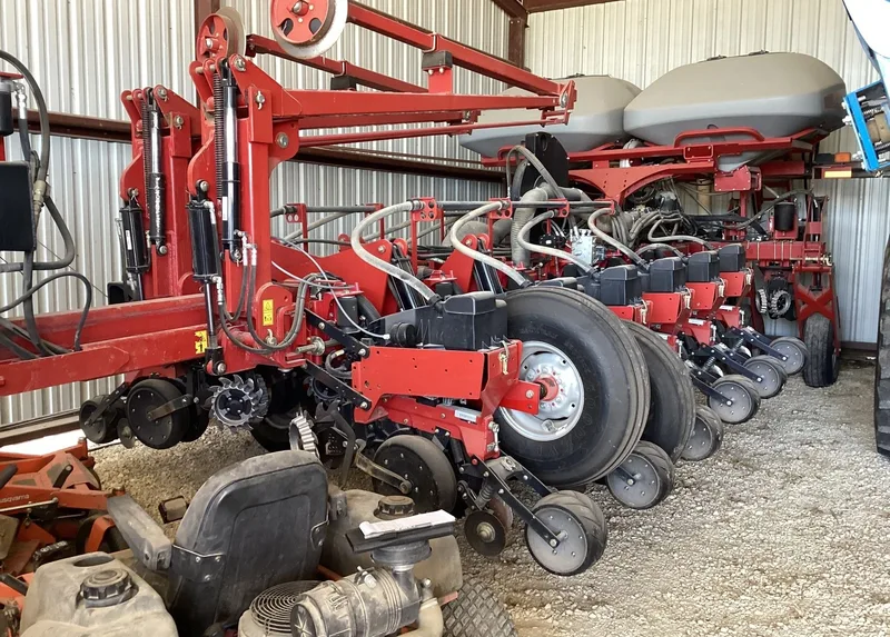 2015 Case IH 1255 — photo de l’annonce 1