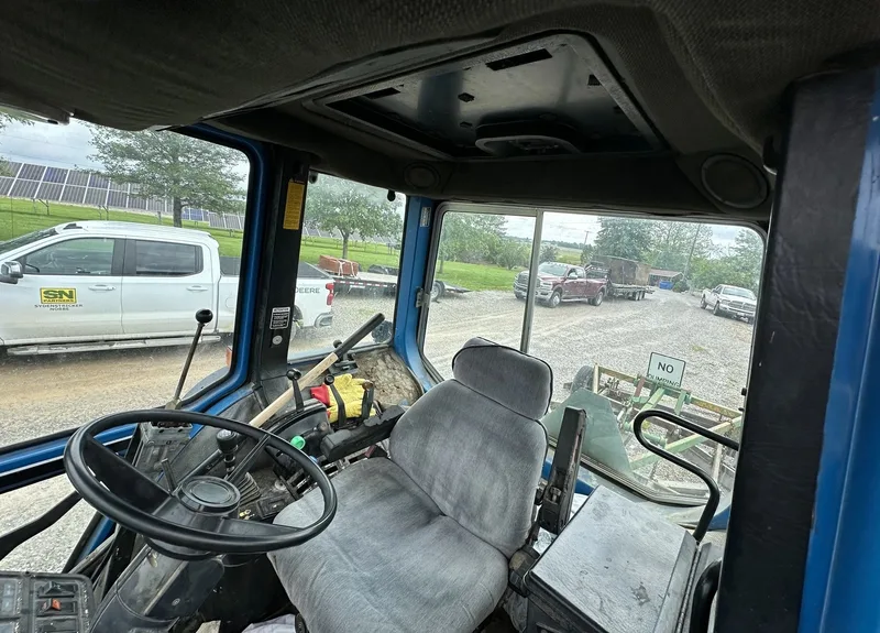 1991 Ford-New Holland 8830 — listing photo 7