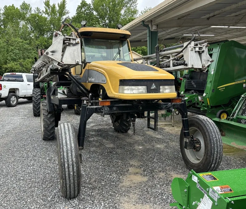 2012 Spra-Coupe 4460 — listing photo 2