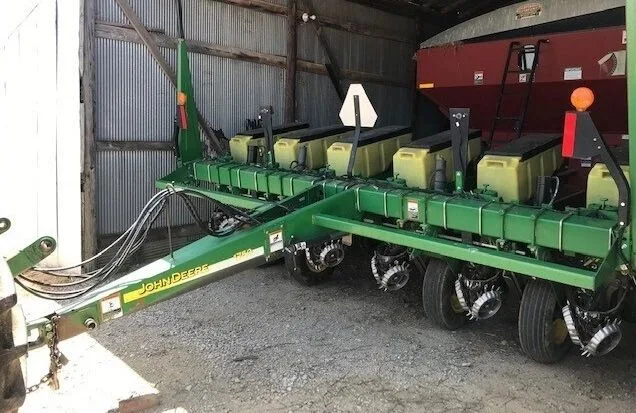 2012 John Deere 1750 — photo de l’annonce 1