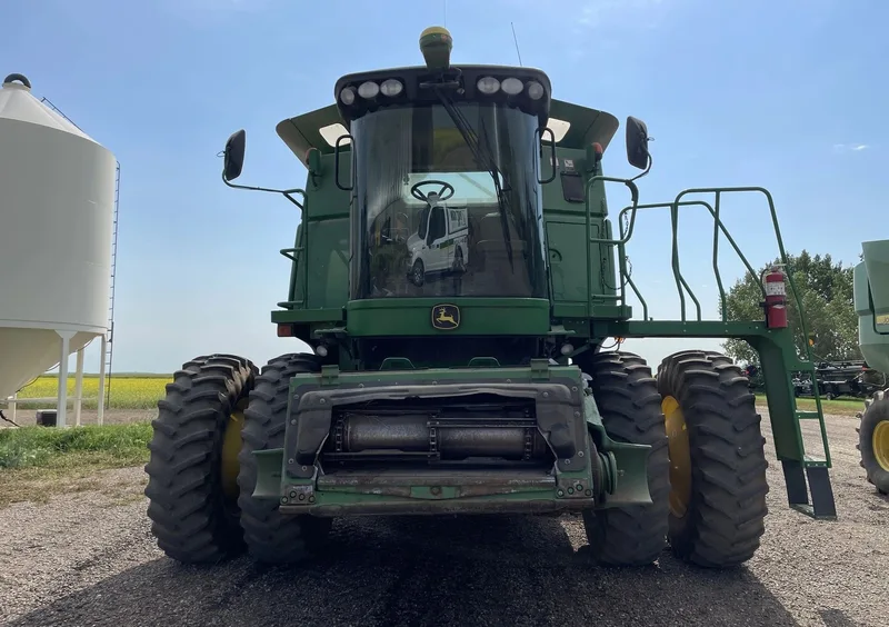 2010 John Deere 9770 STS (4) — photo de l’annonce 2