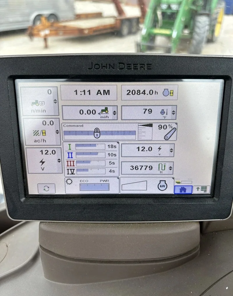 2011 John Deere 7200R — listing photo 7