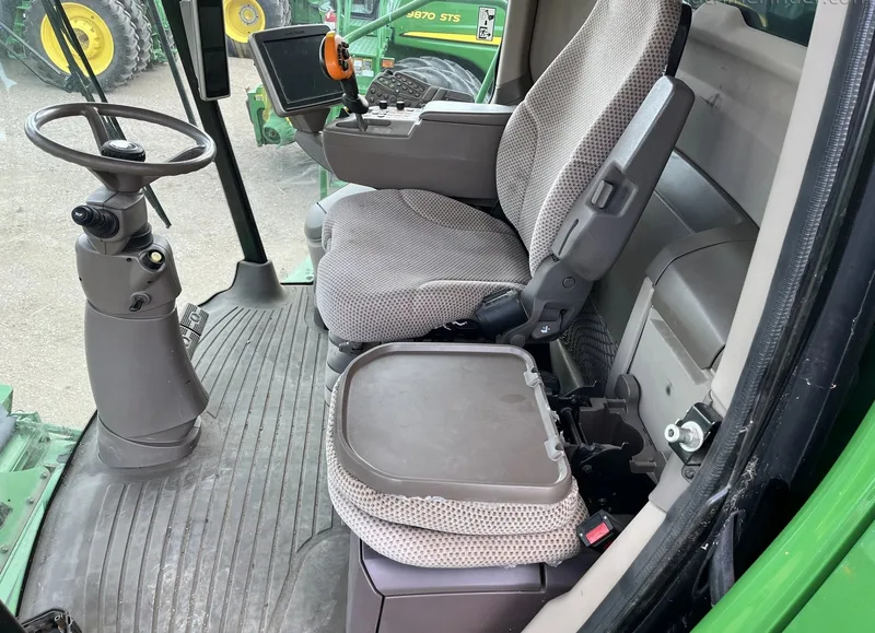 2012 John Deere S680 (1) — listing photo 8