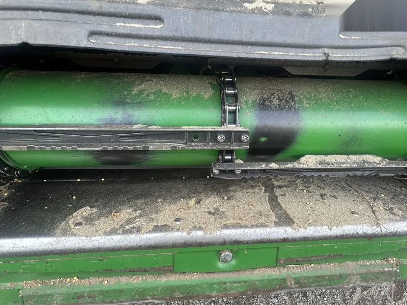 2013 John Deere S660 — listing photo 9