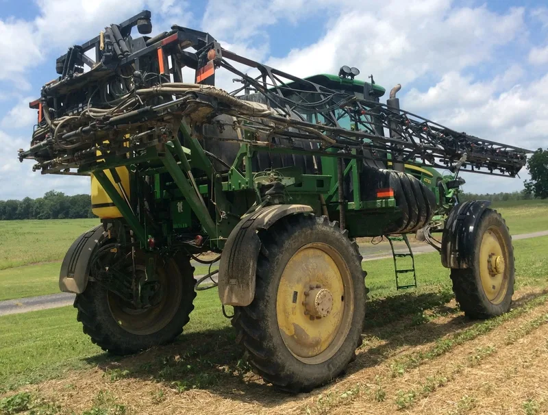 2010 John Deere 4730 — photo de l’annonce 4