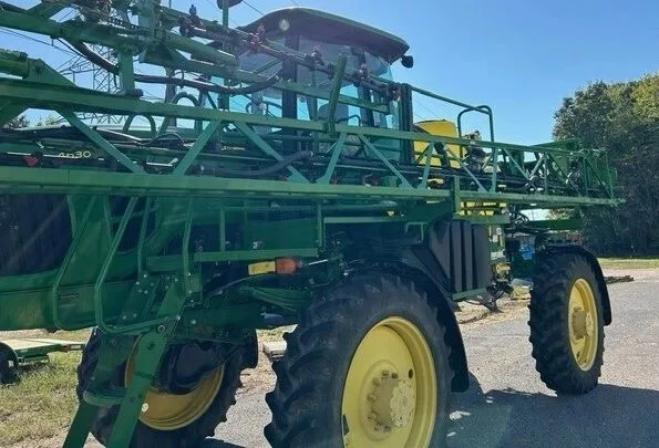 2012 John Deere 4630 (2) — listing photo 4
