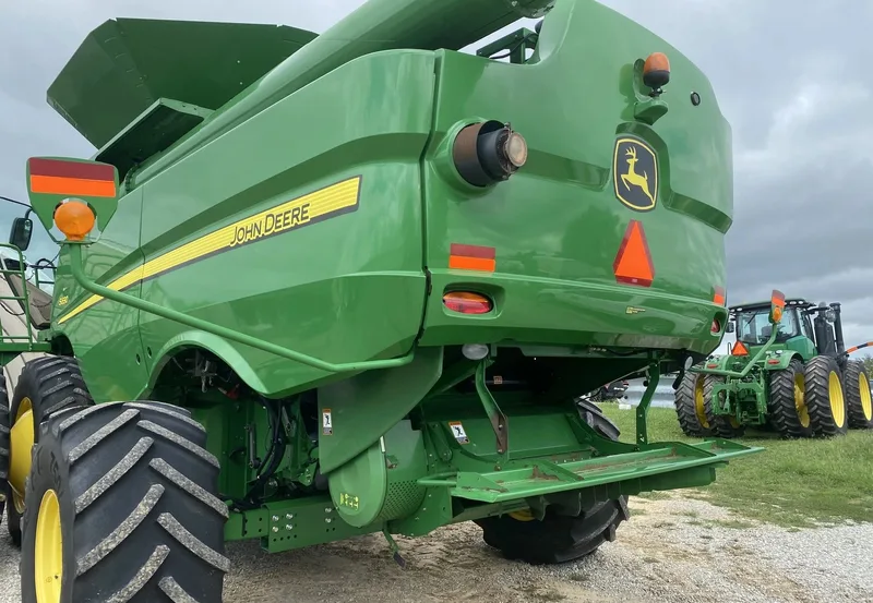2013 John Deere S690 (1) — listing photo 7
