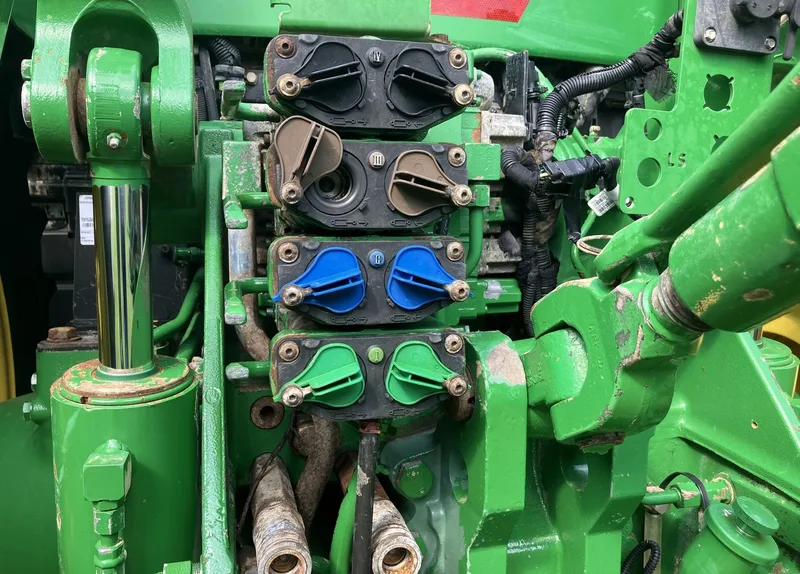 2018 John Deere 8270R — listing photo 4