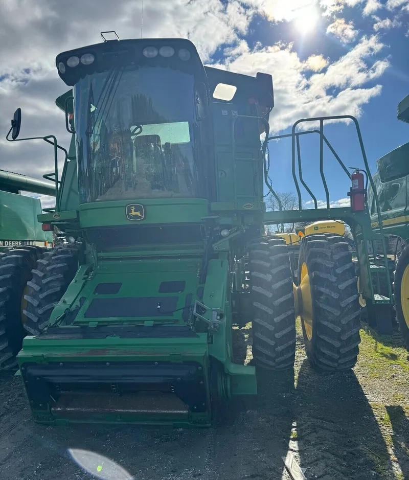 2010 John Deere 9670 STS (2) — listing photo 2