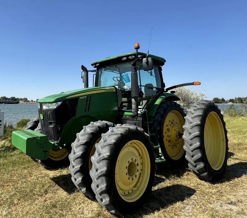 2012 John Deere 7230R (1) — photo de l’annonce 1